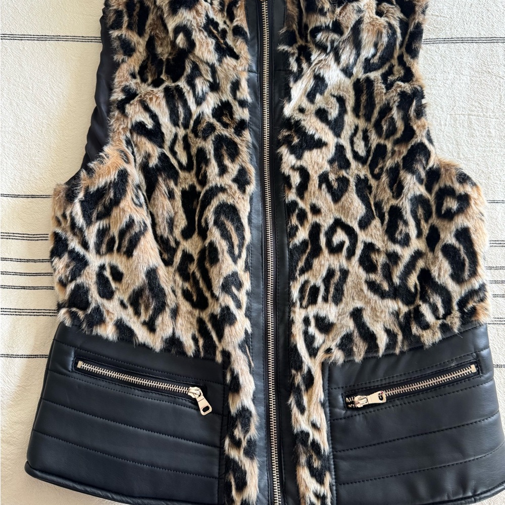 Ci Sono Leopard Faux Fur Vest with Black Faux Leather Details